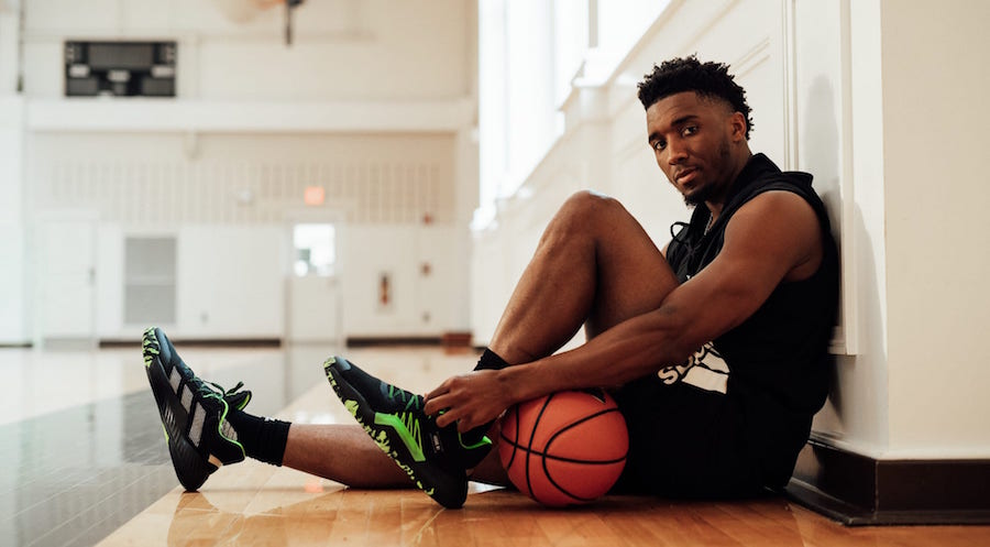 这一球让全队士气爆棚（这一球瞬间点燃全队斗志）