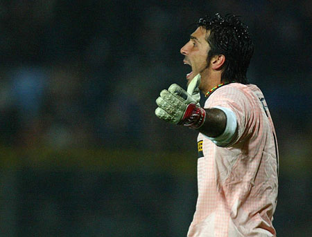 弗洛伦齐：夺得意甲是我生涯巅峰时刻之一，那时米兰目标一致（弗洛伦齐：意甲夺冠是我职业生涯的高光之一，那时米兰上下目标一致）