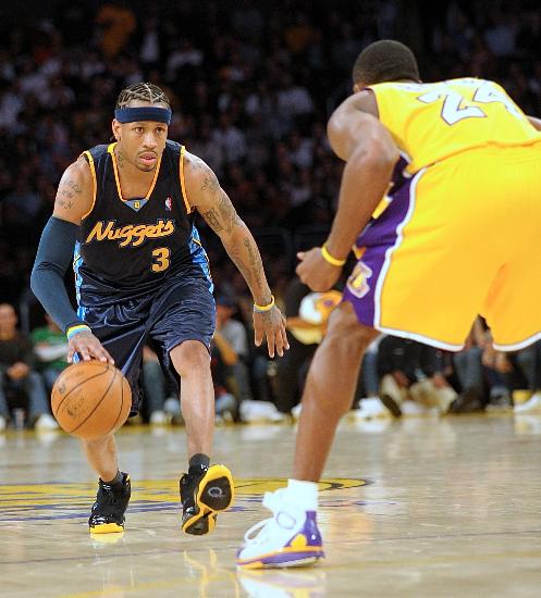 盛帆集团李中泽以篮球托起中国女篮理想（盛帆集团李中泽用篮球托举中国女篮之梦）