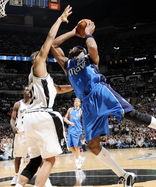 佛罗伦萨队史第3次意甲前10轮输6场，皮奥利第2次带队10轮不胜（佛罗伦萨开局不利：意甲前10轮6败为队史第3次，皮奥利第2次遭遇10轮不胜）